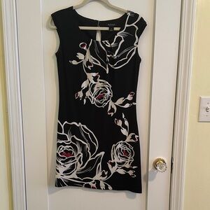 White House Black Market Black and White Floral Dress
